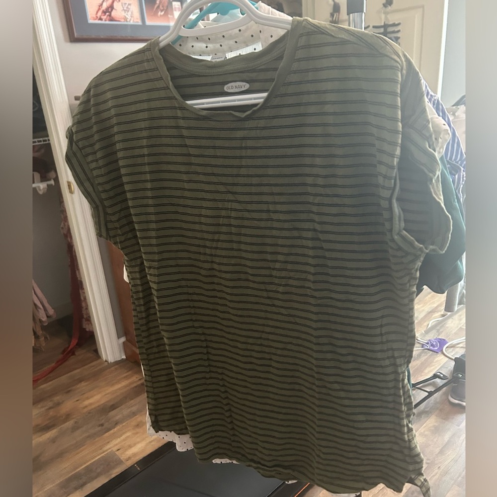 Old Navy short sleeve shirts
